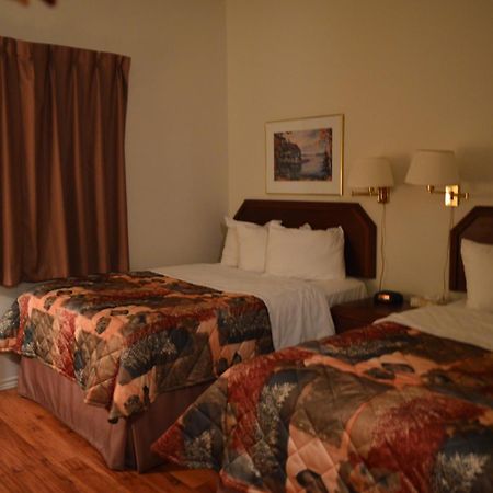 Hotel Port Aux Basques الغرفة الصورة